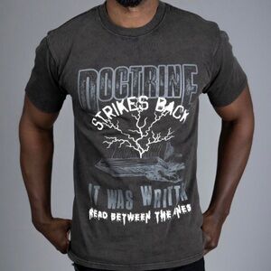 Doctrine high quality history tee Sz various